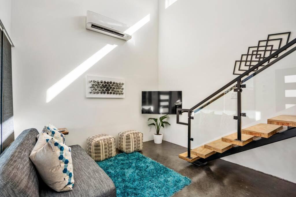 Quantum Tiny Loft At East End Revitalized Houston Exterior photo