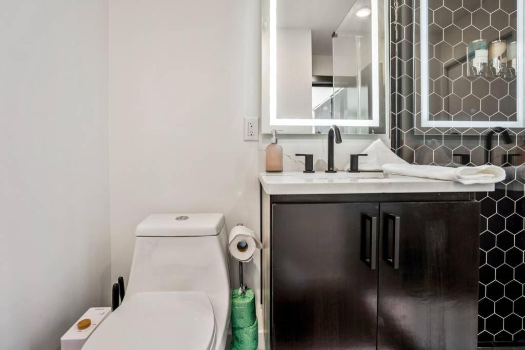 Quantum Tiny Loft At East End Revitalized Houston Exterior photo